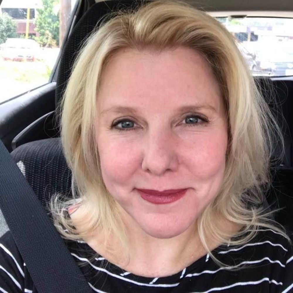 Meet your Posher, Lisa